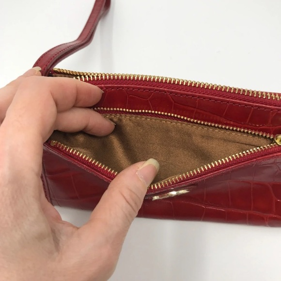 DKNY Red Croc Leather Wallet Wristlet – Gold Hardware - Picture 7 of 9